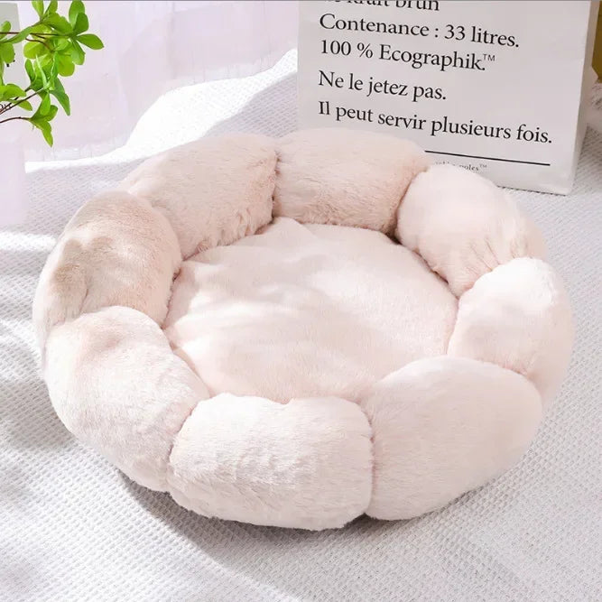 Flower-Shaped Cozy Pet Bed