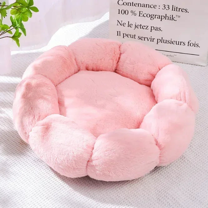 Flower-Shaped Cozy Pet Bed